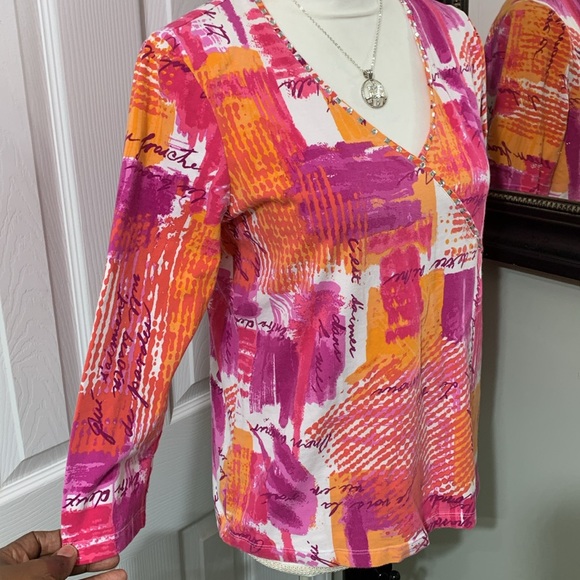 Ruby Rd. top size medium. - Picture 4 of 6